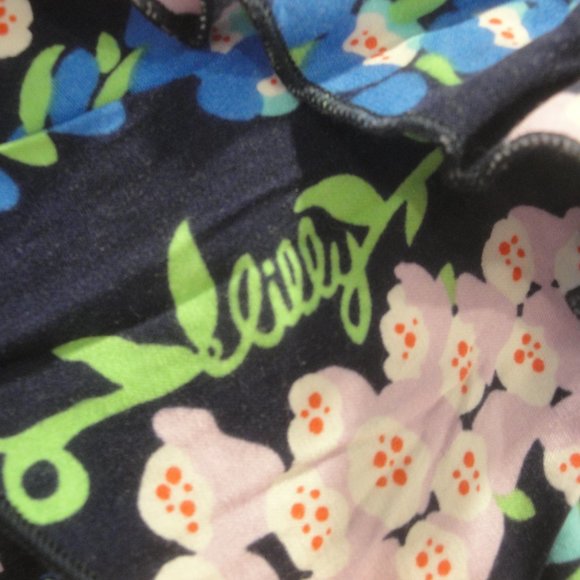 Lilly Pulitzer Quincy Dress in the Foxy Foxglove Pattern Women's Size S… - Picture 4 of 13